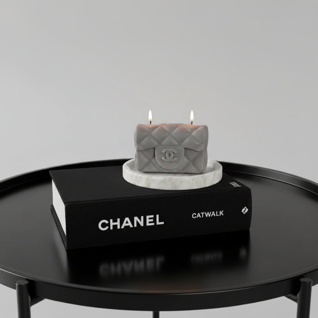 Bougie parfumée artisanale forme Logo C Grand gris