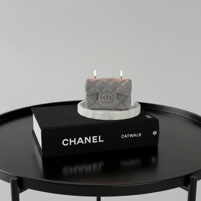 Bougie parfumée artisanale forme Logo C Grand gris