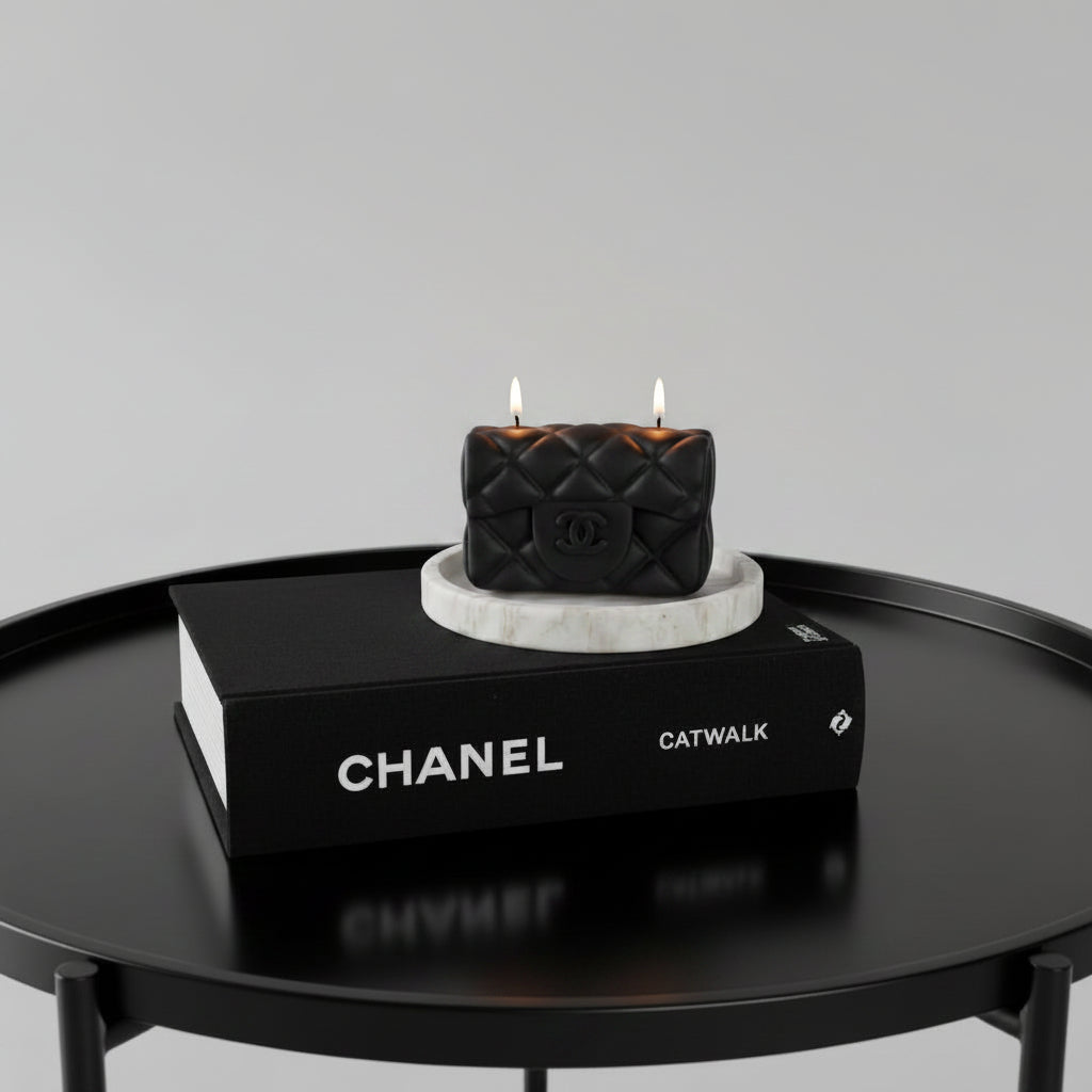 Bougie parfumée artisanale forme Logo C Grand noir