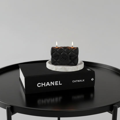 Bougie parfumée artisanale forme Logo C Grand noir