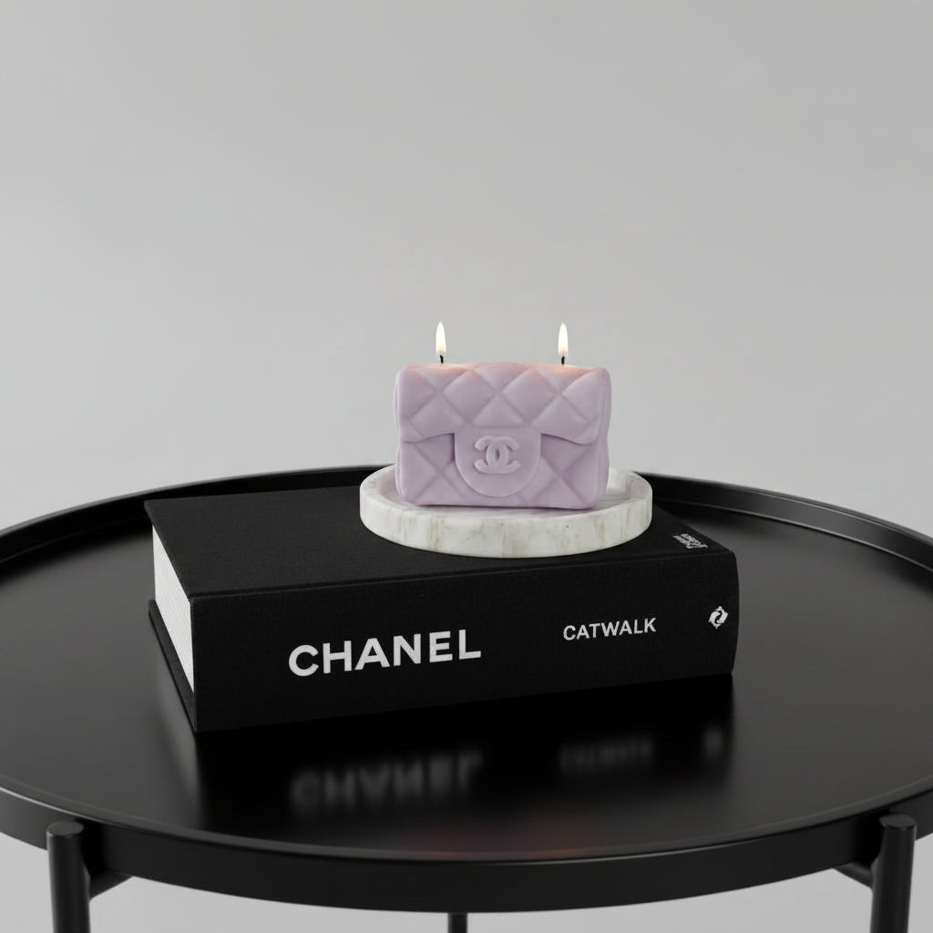 Bougie parfumée artisanale forme Logo C Grand violet