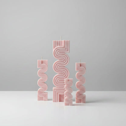 Bougie parfumée artisanale forme labyrinthe rose
